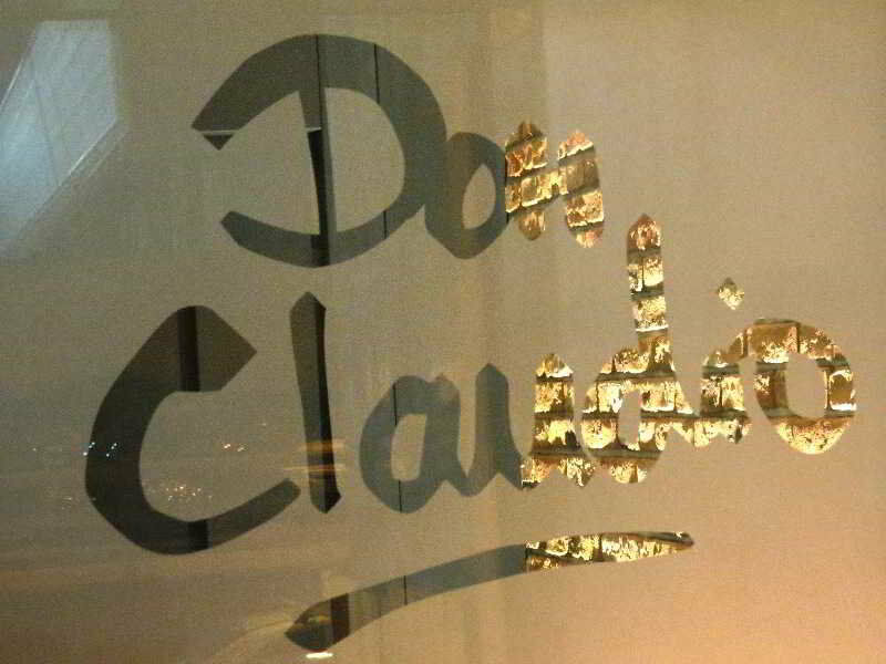 Pension Don Claudio บิลเบา ภายนอก รูปภาพ